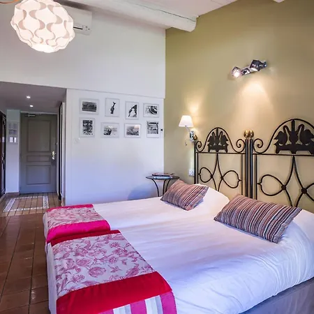 Hotel Oustau Camarguen & Le Grau-du-Roi