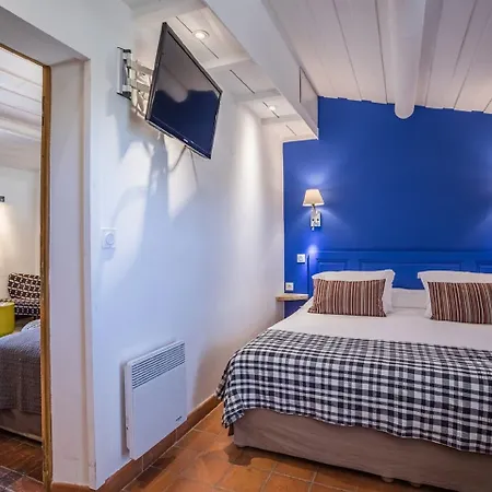 Hotel Oustau Camarguen & Le Grau-du-Roi