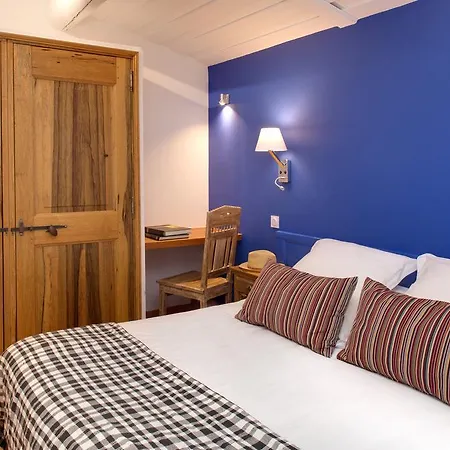 Hotel Oustau Camarguen &