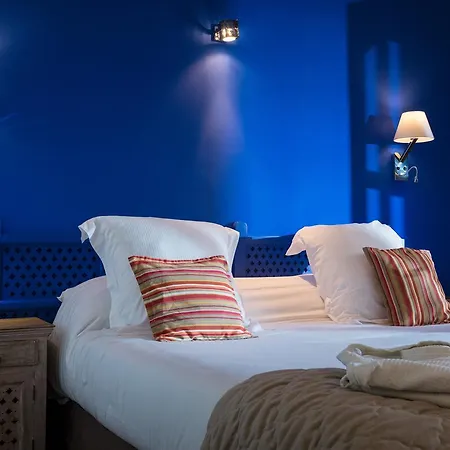 Oustau Camarguen & Hotel 4*
