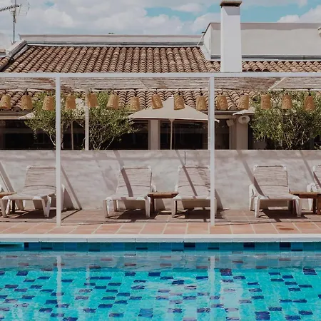 Hotel Oustau Camarguen &